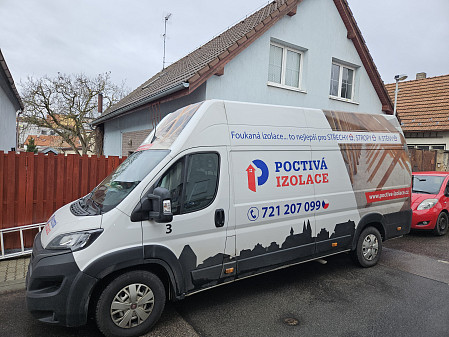 Izolace stropu rodinného domu v Praze - Stodůlky